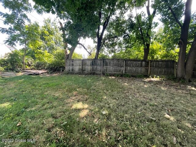 1821 Randolph Road Schenectady, NY 12308 - Photo 28 of 48 IMG_4885
