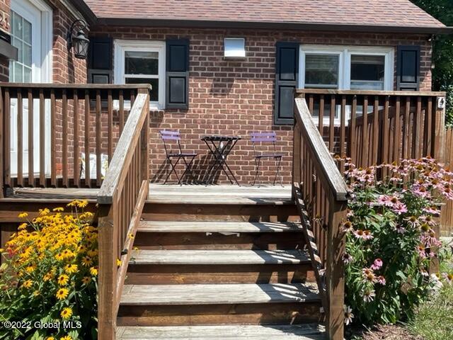 1821 Randolph Road Schenectady, NY 12308 - Photo 3 of 48 IMG_4872