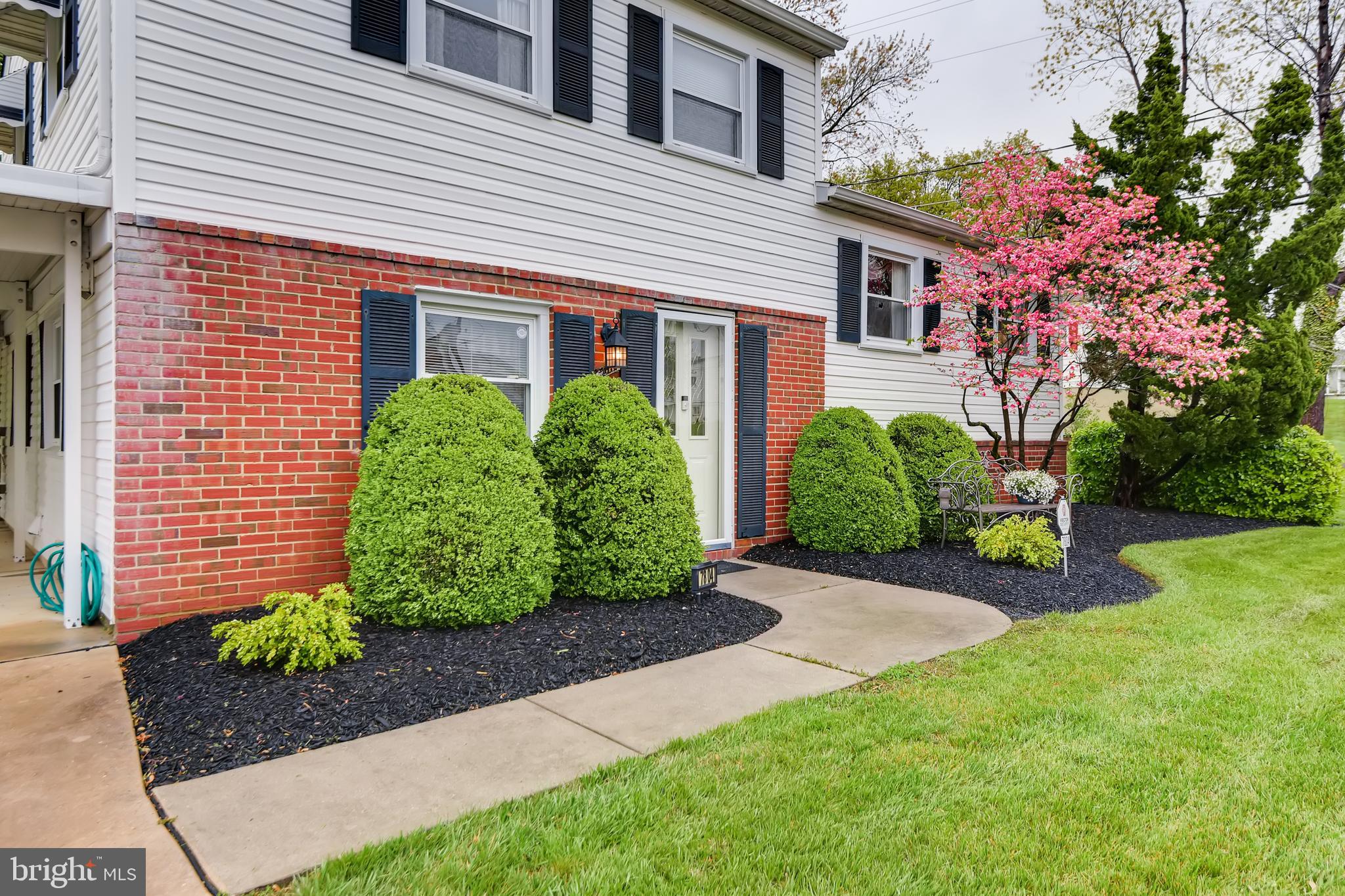 7804 Winter Haven Road Baltimore, MD 21237 - Photo 2 of 31 Exterior Front Entry