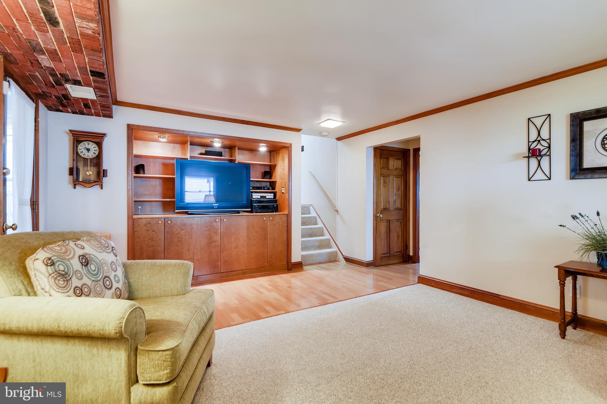 7804 Winter Haven Road Baltimore, MD 21237 - Photo 5 of 31 Family Room
