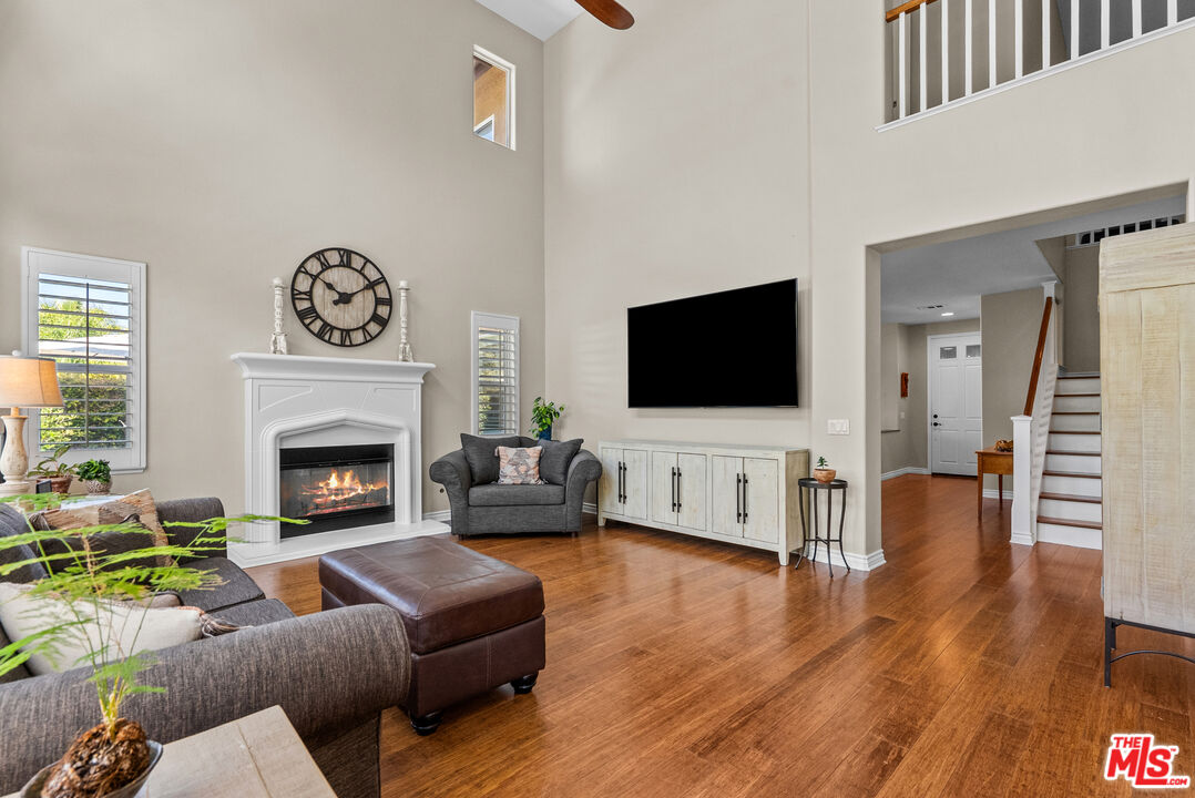 25618 Henley Way Stevenson Ranch, CA 91381 - Photo 16 of 47