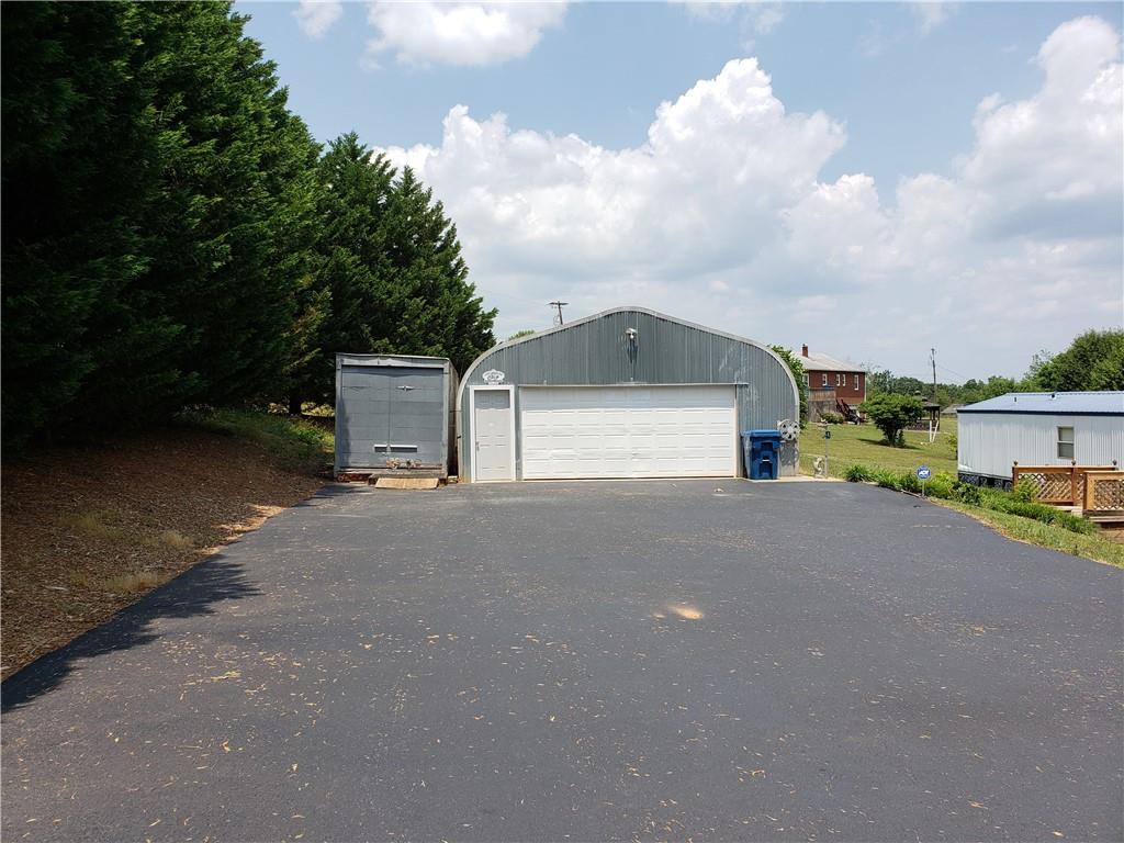 7258 Burke County Line Road Hickory, NC 28602 - Photo 2 of 13 Gallery Image 2