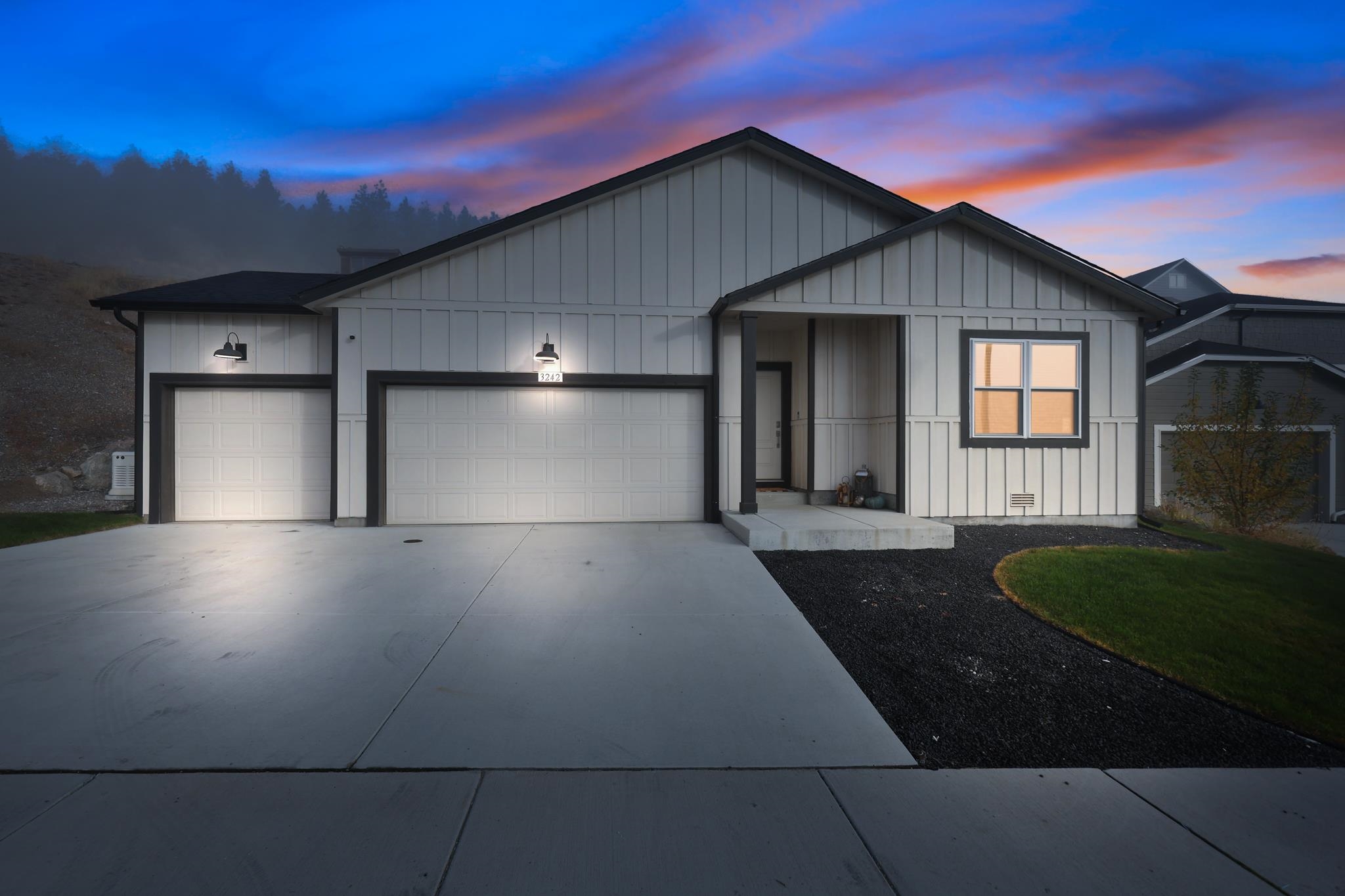 3242 North McKinnon Road Spokane, WA 99217 - Photo 3 of 47 Gallery Image 3