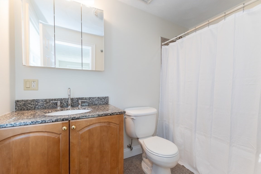 25 Maple Street, Unit 25 Watertown, MA 02472 - Photo 26 of 33