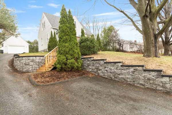 $548,000 | 289 Malletts Bay Avenue, Winooski, VT 05404