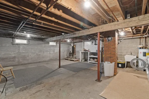 $548,000 | 289 Malletts Bay Avenue, Winooski, VT 05404