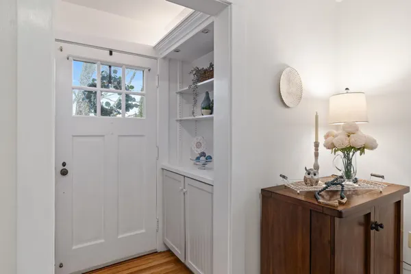 $548,000 | 289 Malletts Bay Avenue, Winooski, VT 05404