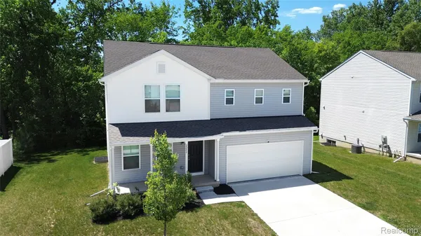 $299,900 | 2288 Hunter Lane, Burton, MI 48519