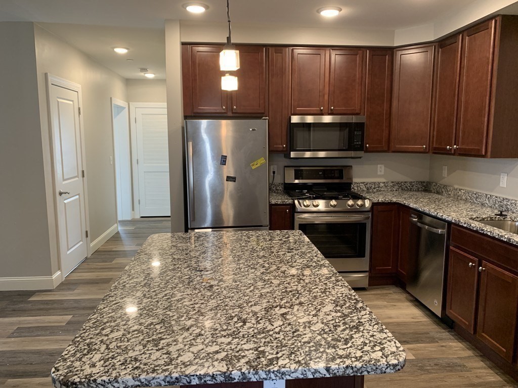 40 Ames Avenue, Unit 202 Canton, MA 02021 - Photo 2 of 8