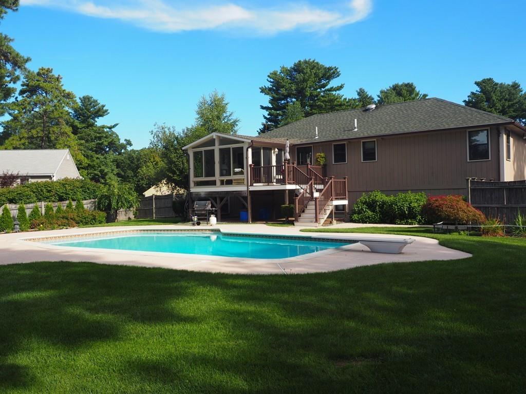7 Massasoit Circle Walpole, MA 02032 - Photo 20 of 22 Gallery Image 20