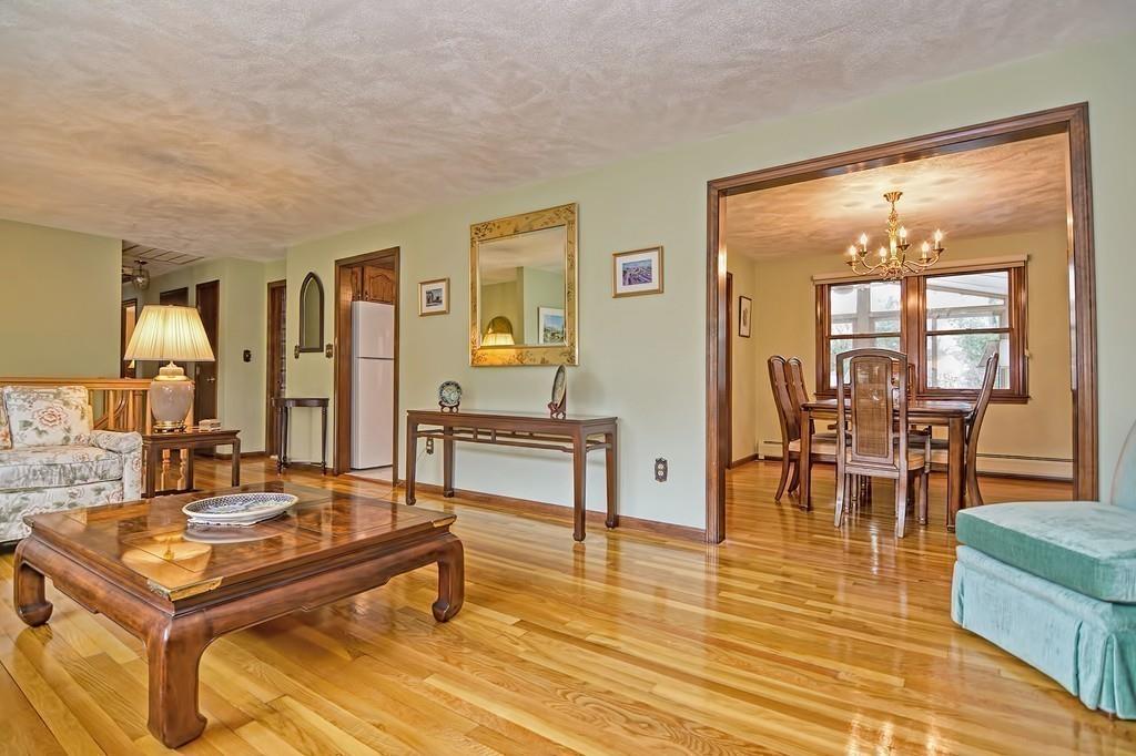 7 Massasoit Circle Walpole, MA 02032 - Photo 5 of 22 Gallery Image 5