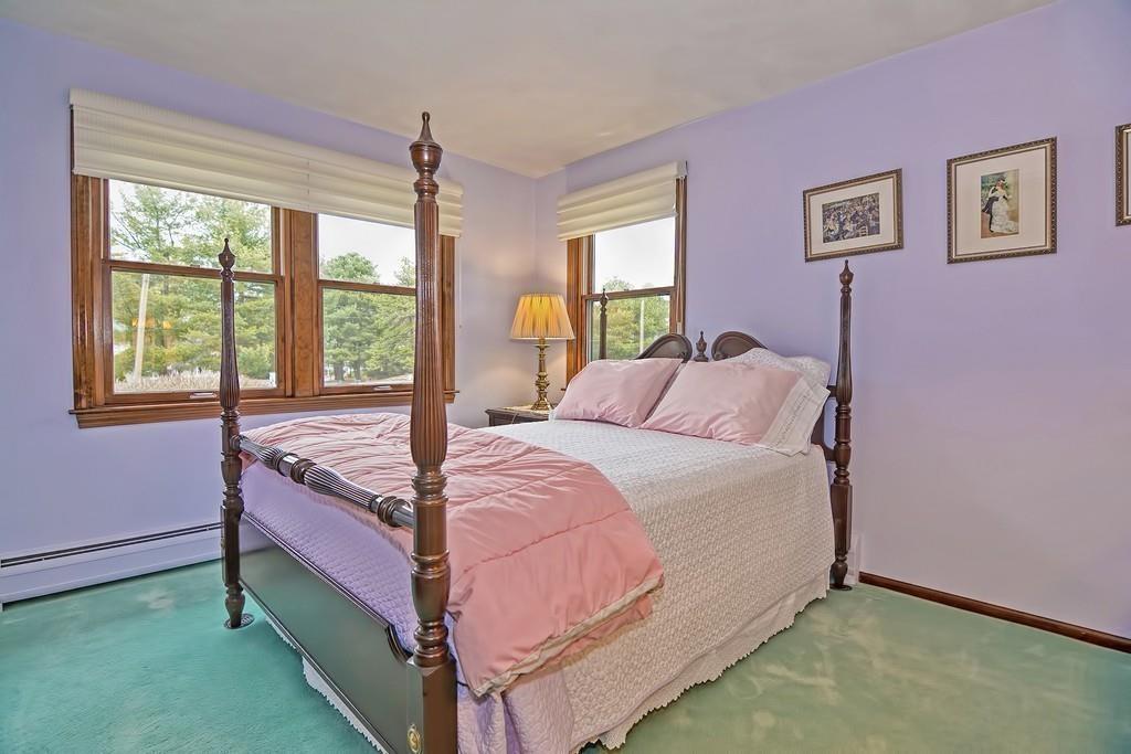 7 Massasoit Circle Walpole, MA 02032 - Photo 9 of 22 Gallery Image 9