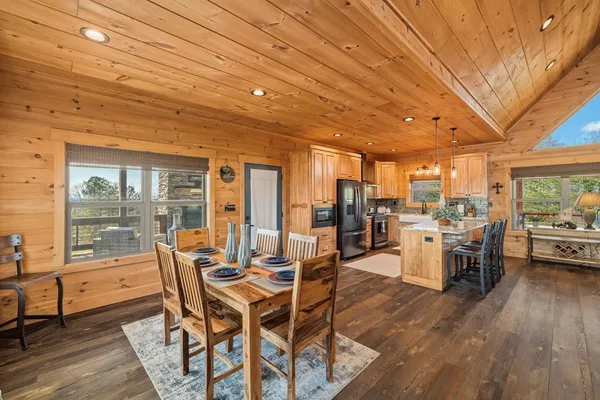 $1,200,000 | 102 High Mdws Trail, Morganton, GA 30560