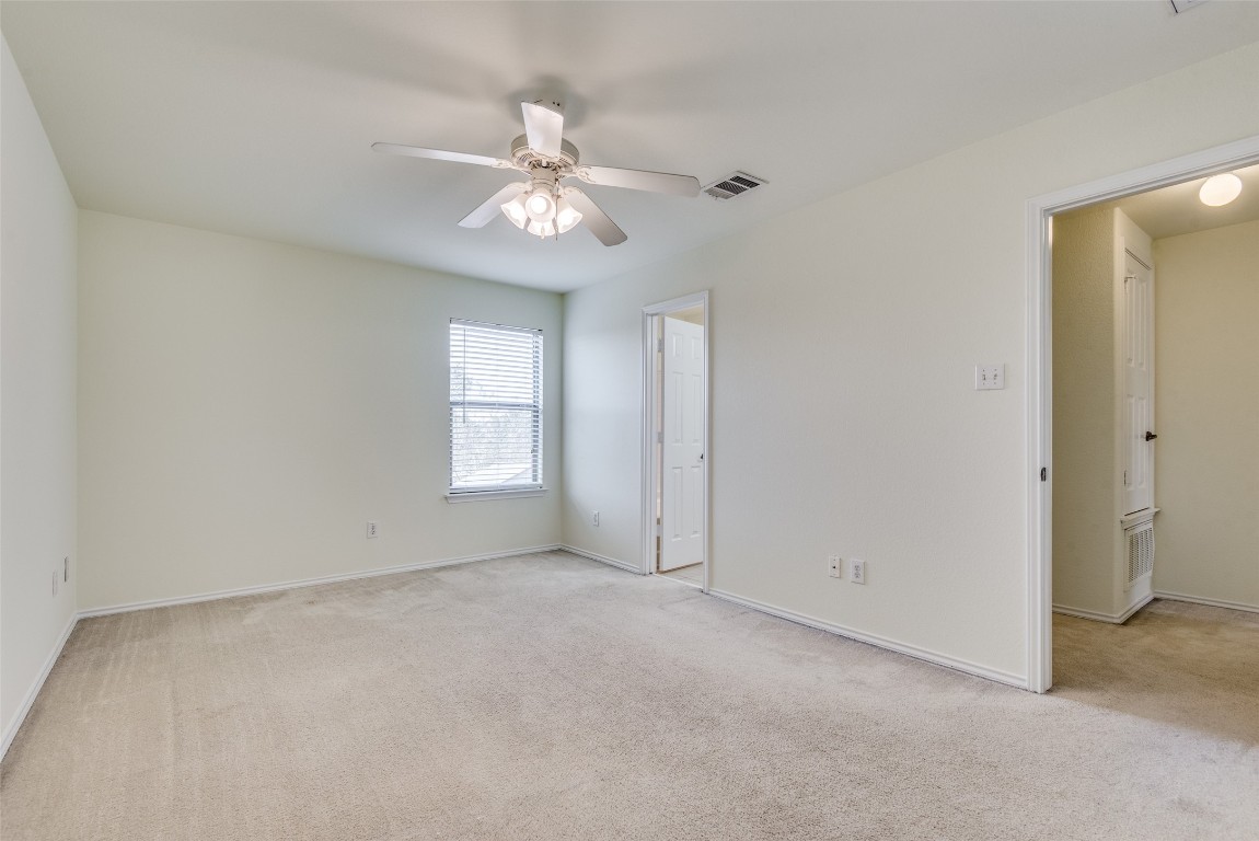 5701 Viewpoint Drive Austin, TX 78744 - Photo 14 of 25 a view of an empty room with a window