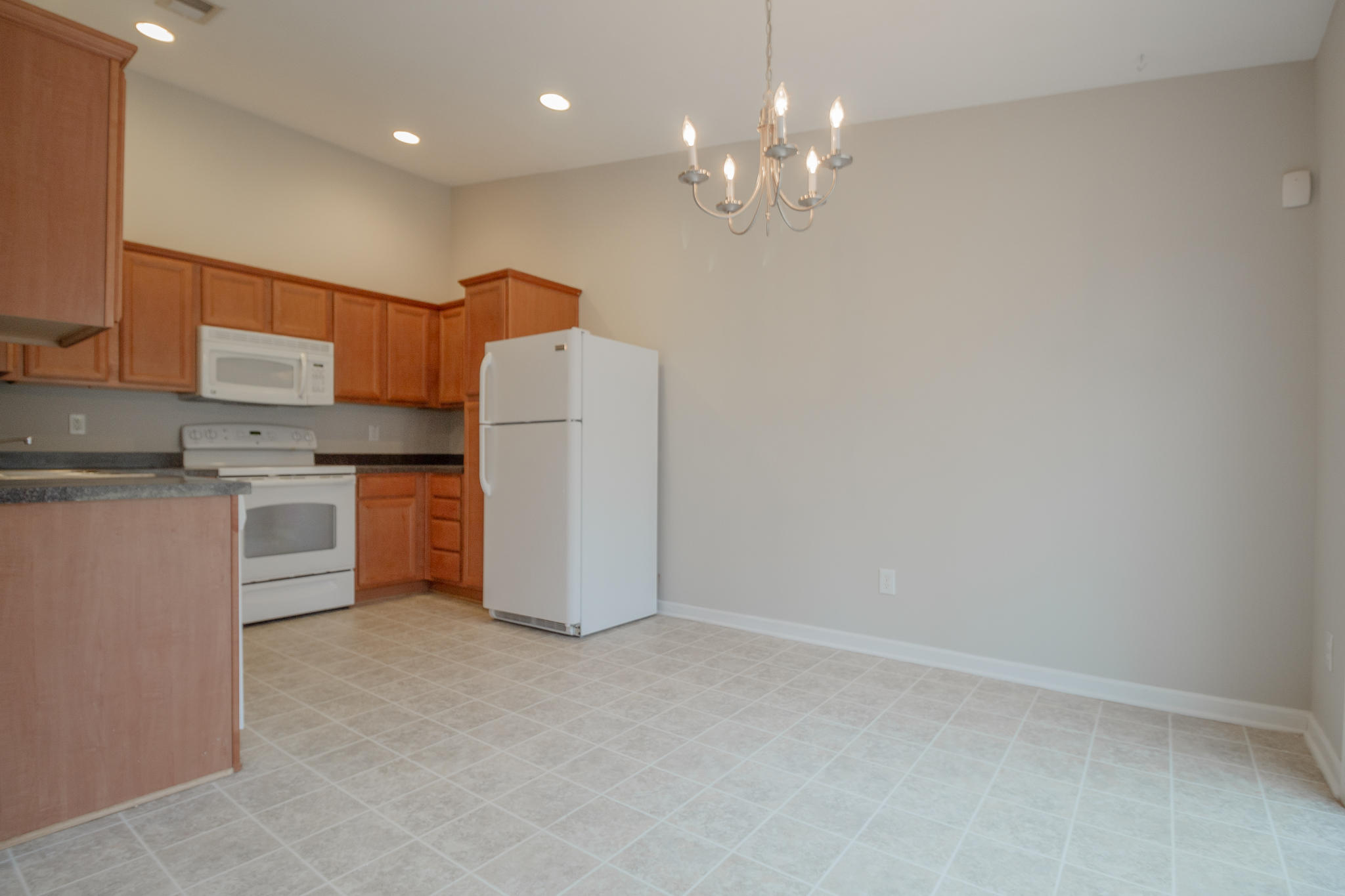 3517 Galaxy Road Ladson, SC 29456 - Photo 7 of 20 Breakfast Nook & Kitchen