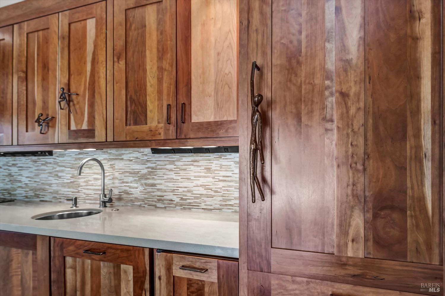 511 Kortum Canyon Road Calistoga, CA 94515 - Photo 53 of 87 Pool/Guest house kitchen area.
