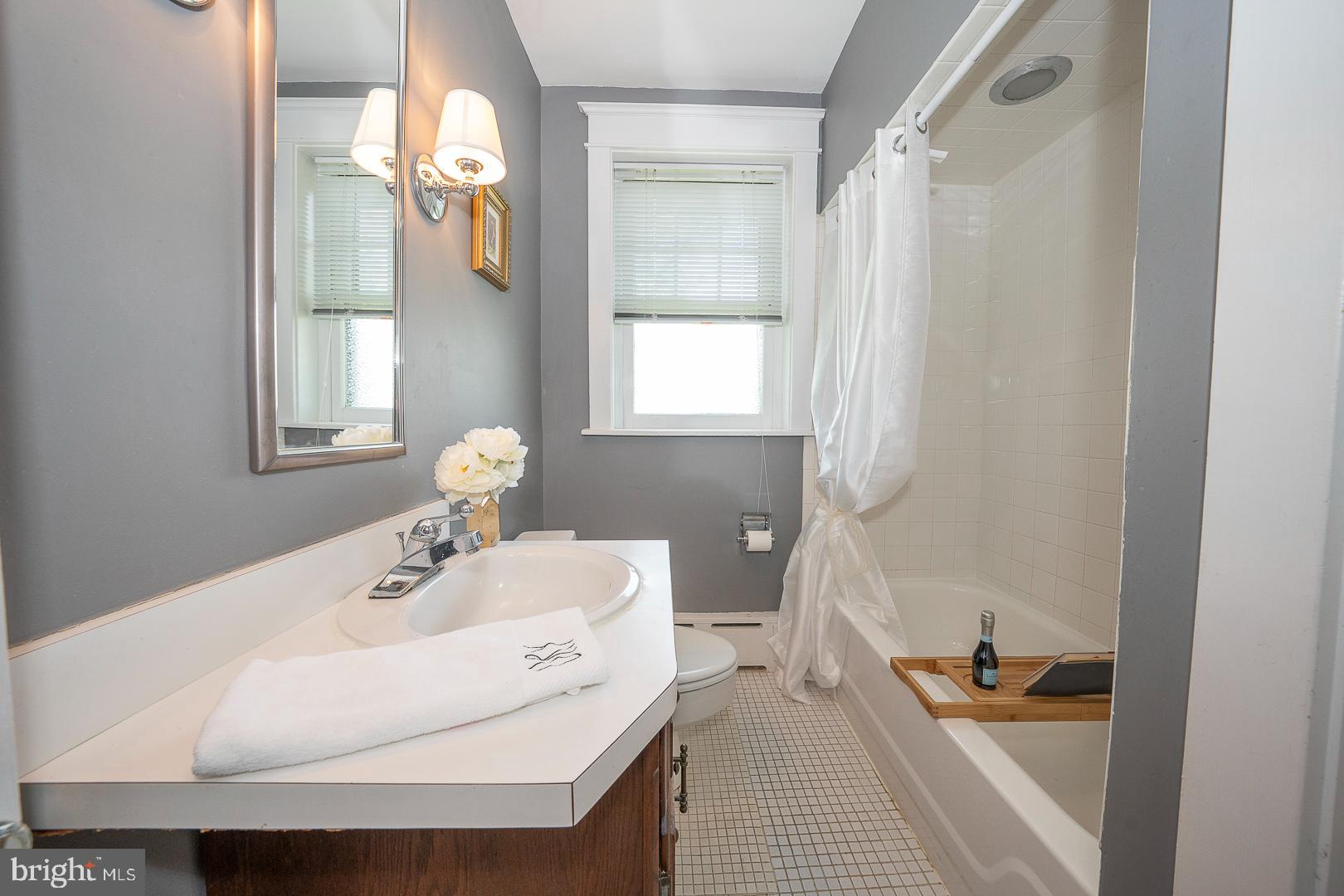 115 Matsonford Road Conshohocken, PA 19428 - Photo 26 of 47 Full Bath