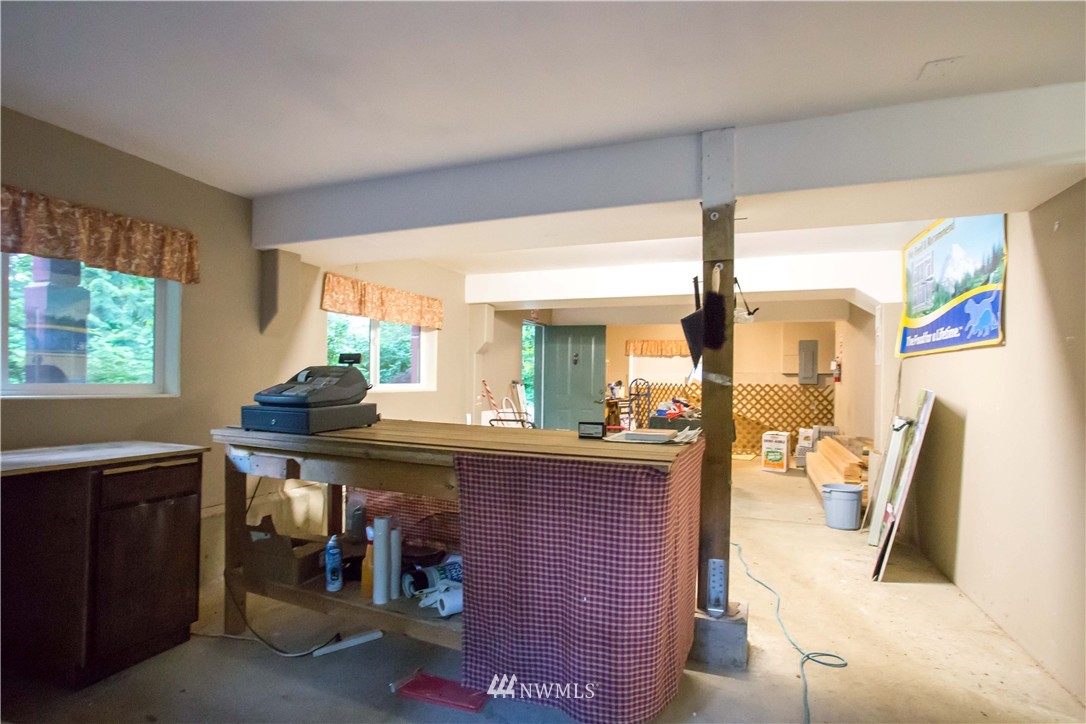 7947 Silver Lake Road Maple Falls, WA 98266 - Photo 19 of 24 Gallery Image 19