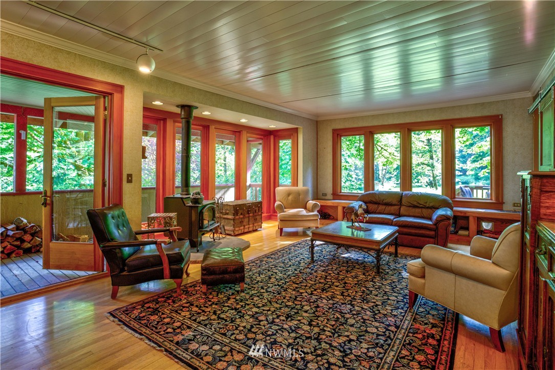 7947 Silver Lake Road Maple Falls, WA 98266 - Photo 10 of 24 Gallery Image 10