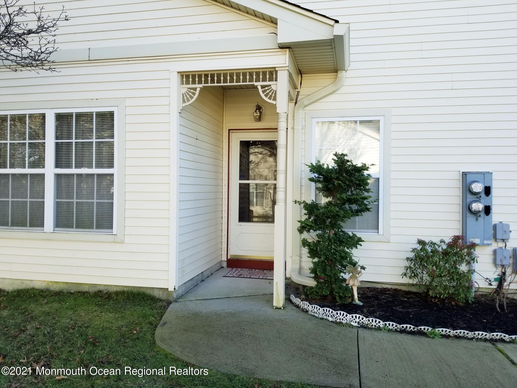 72 Riva Boulevard, Unit 1757 Brick, NJ 08723 - Photo 3 of 23 Entrance
