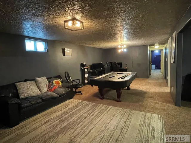 $350,000 | 807 Henderson Drive, Blackfoot, ID 83221