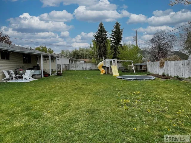 $350,000 | 807 Henderson Drive, Blackfoot, ID 83221