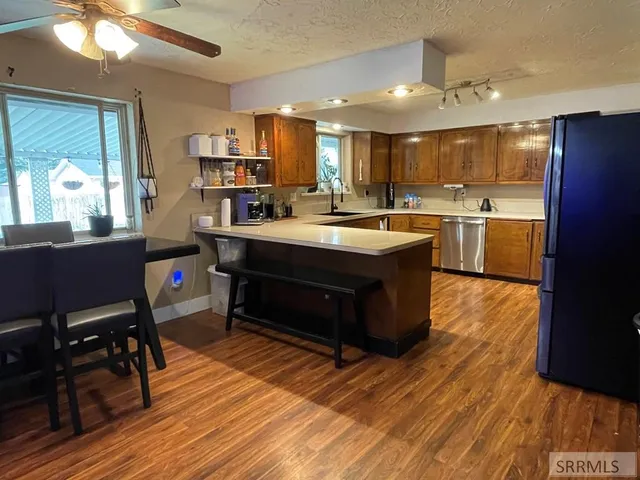 $350,000 | 807 Henderson Drive, Blackfoot, ID 83221