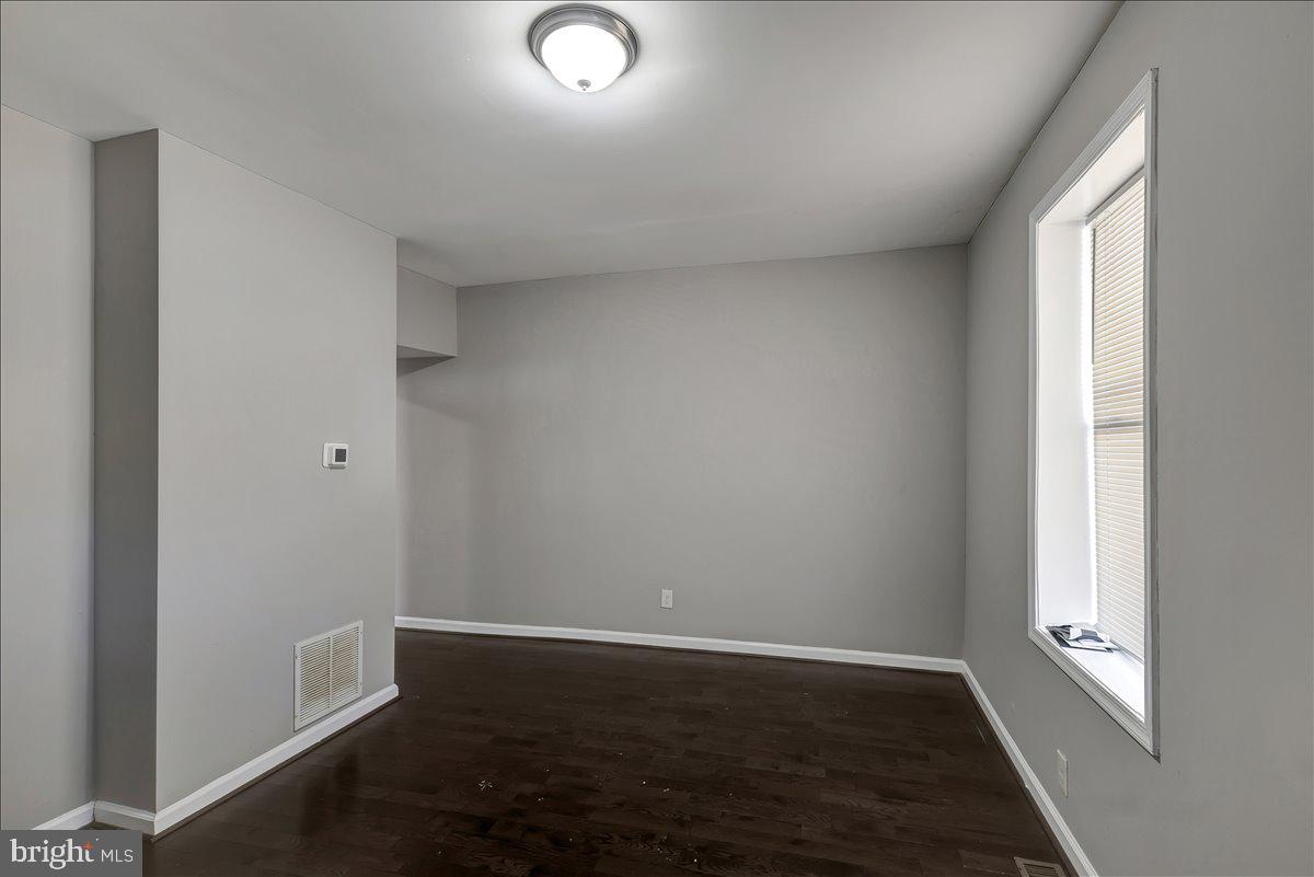 4727 Old York Road Baltimore, MD 21212 - Photo 4 of 17 Gallery Image 4