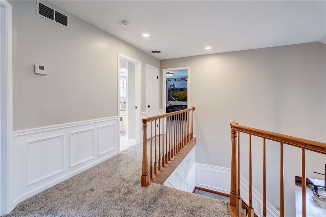 65 Sutton Point Pittsford, NY 14534 - Photo 32 of 50