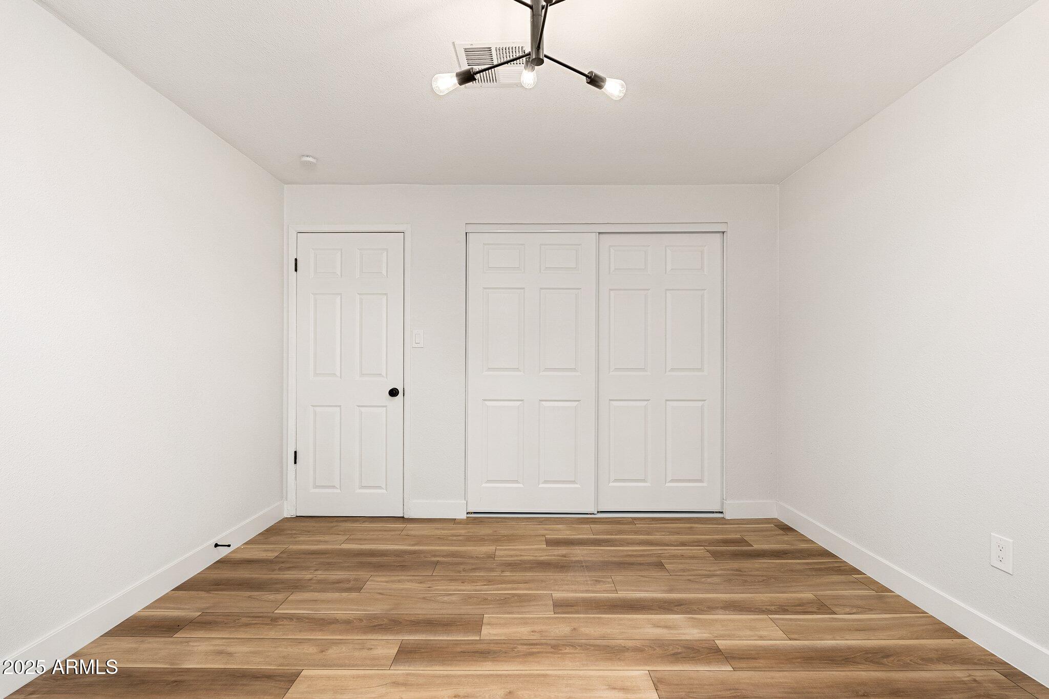 5951 West Granada Road Phoenix, AZ 85035 - Photo 14 of 29 5951 W Granada Rd - 17