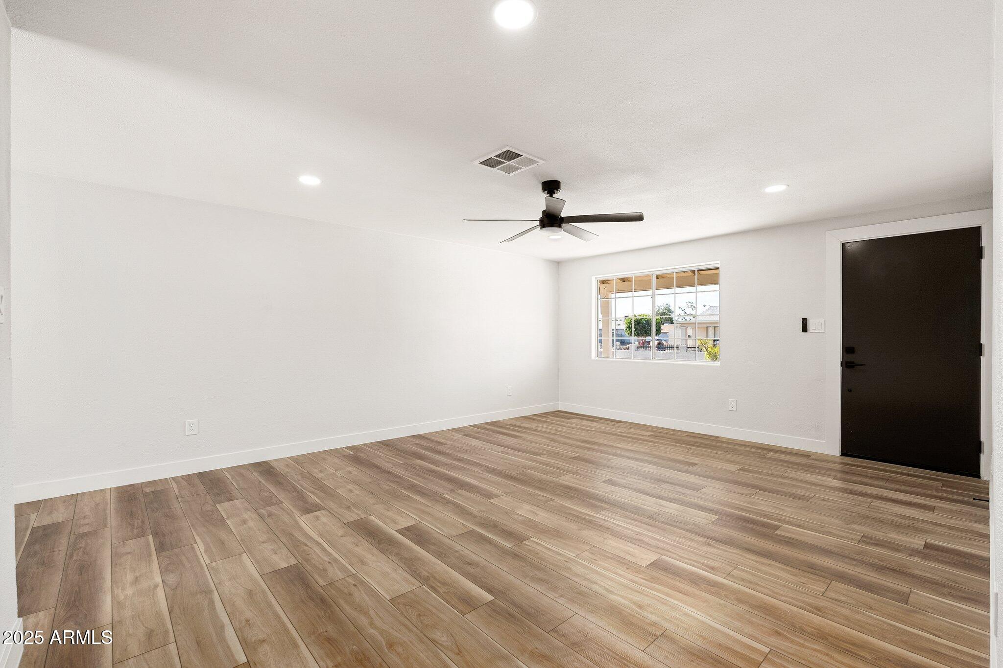 5951 W Granada Rd - 05