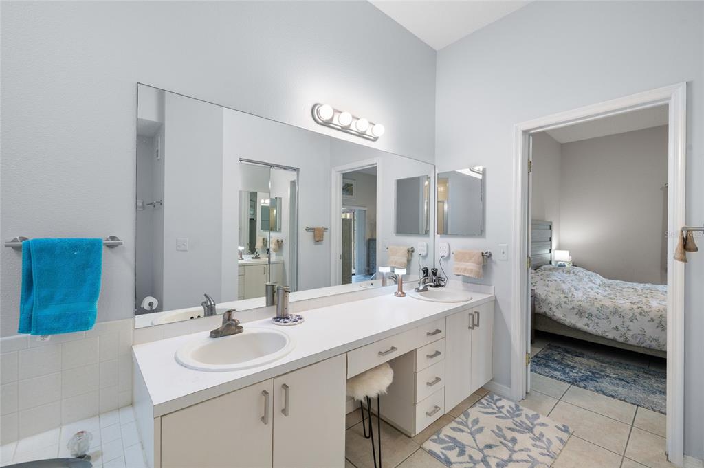 700 Starkey Road, Unit 227 Largo, FL 33771 - Photo 19 of 33