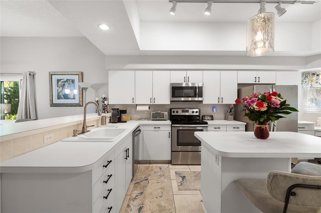 700 Starkey Road, Unit 227 Largo, FL 33771 - Photo 9 of 33