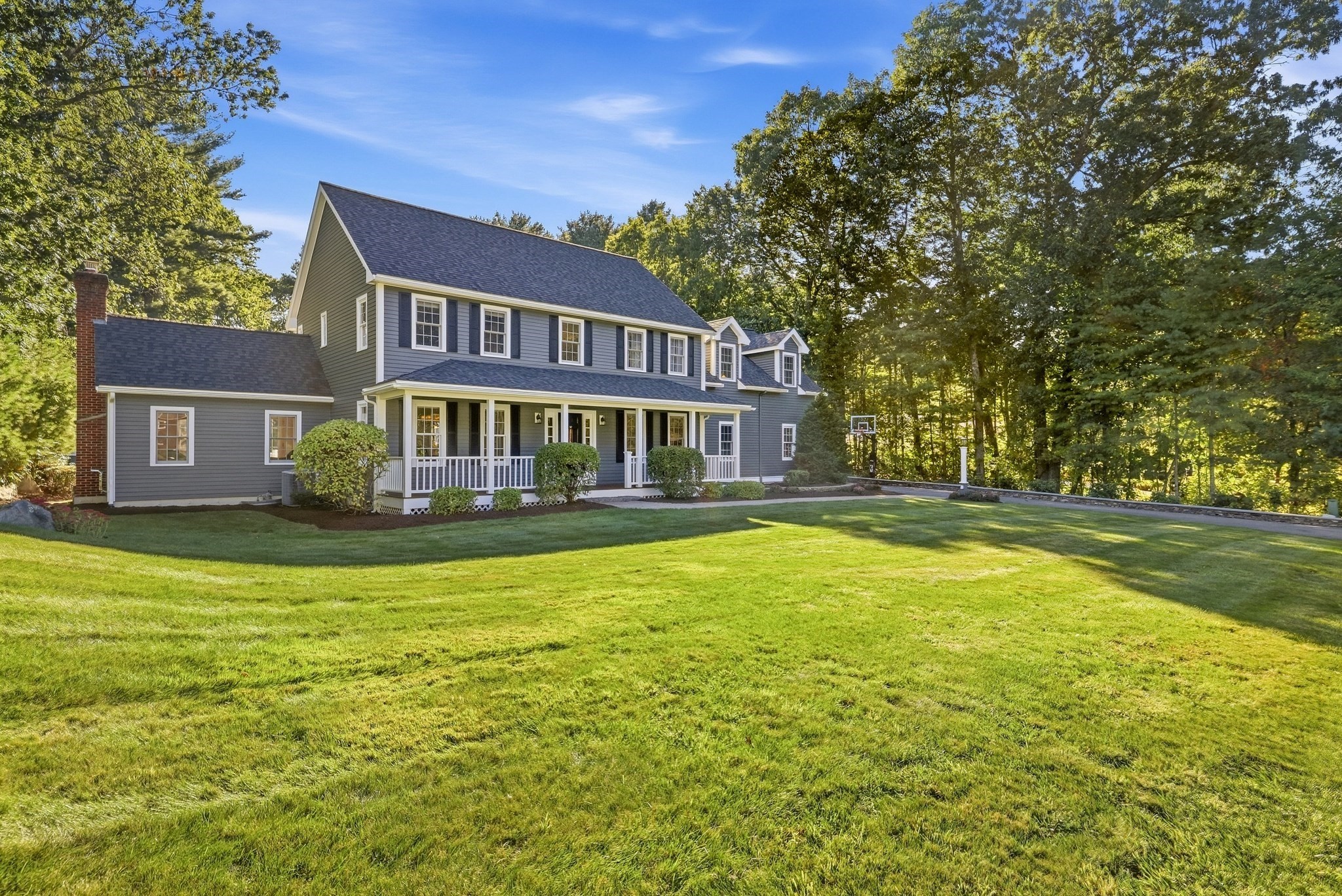 135 Candlestick Road North Andover, MA 01845 - Photo 2 of 38 Gallery Image 2