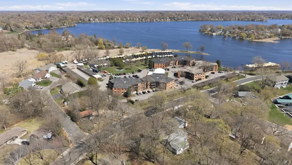 $245,000 | 5440 3 Points Boulevard, Unit 523, Mound, MN 55364