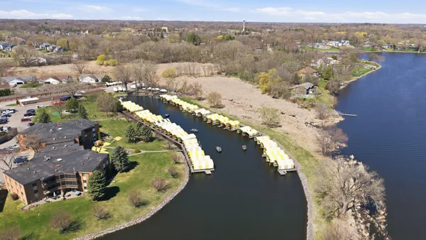 $245,000 | 5440 3 Points Boulevard, Unit 523, Mound, MN 55364