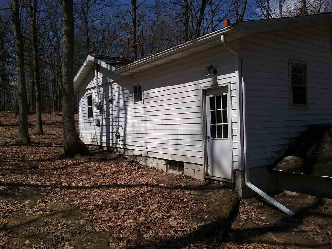 2120 Lois Road Harrison, MI 48625 - Photo 37 of 39 1874103-36.JPG