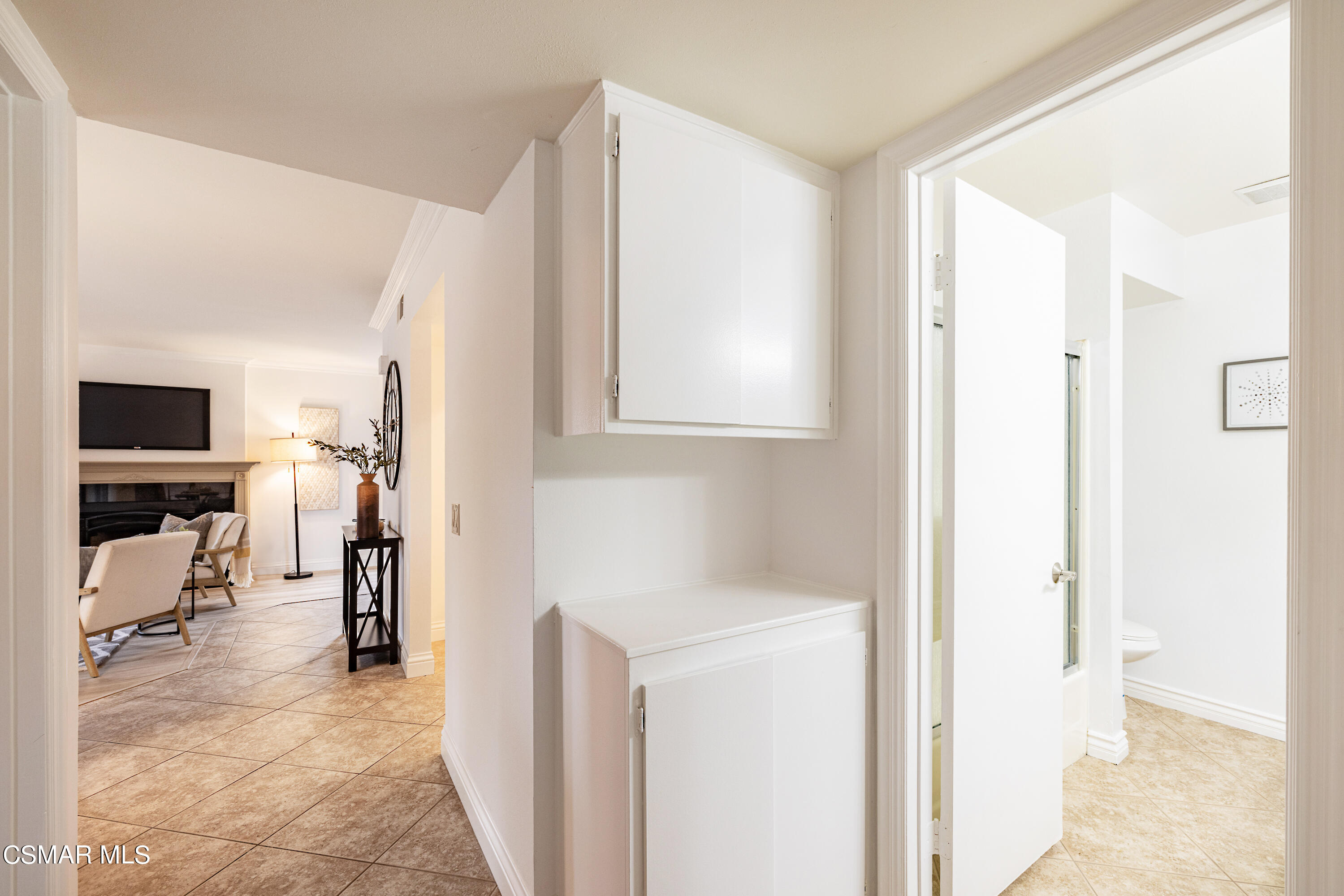 1736 Sinaloa Road, Unit 313 Simi Valley, CA 93065 - Photo 17 of 27 a view of a living room