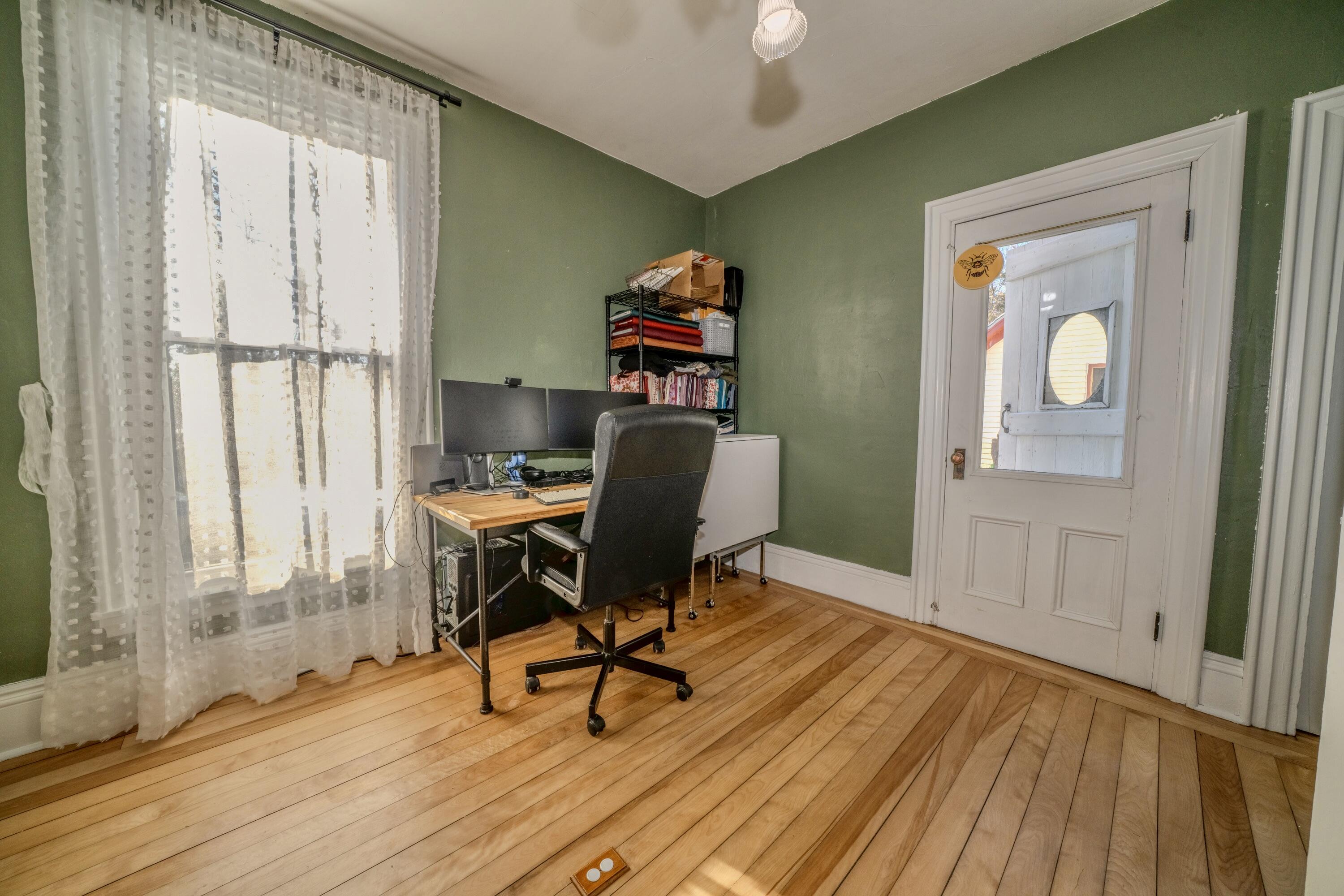 16 Union Street Searsport, ME 04974 - Photo 13 of 55 0423
