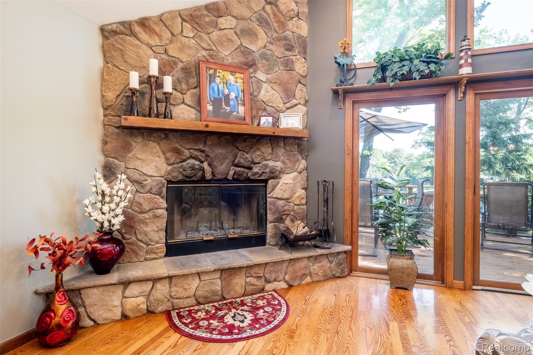 1705 Ridge Road White Lake, MI 48383 - Photo 17 of 53 1705 Ridge Rd-17.jpg