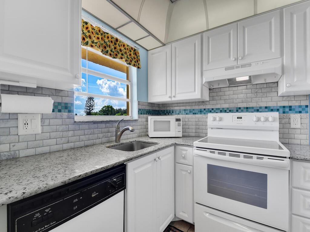 4380 27th Court Southwest, Unit 1304 Naples, FL 34116 - Photo 16 of 25