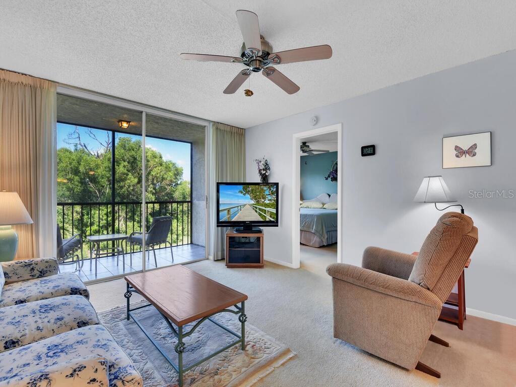 4380 27th Court Southwest, Unit 1304 Naples, FL 34116 - Photo 8 of 25