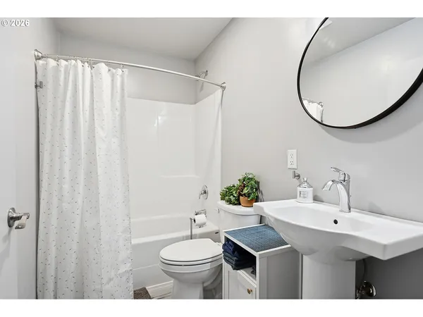 $550,000 | 15 Levin Lane, Goldendale, WA 98620