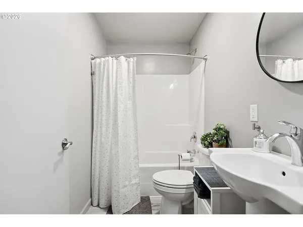 $550,000 | 15 Levin Lane, Goldendale, WA 98620