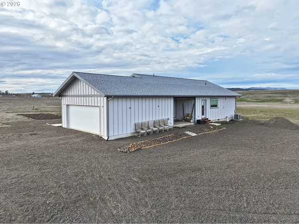 $550,000 | 15 Levin Lane, Goldendale, WA 98620