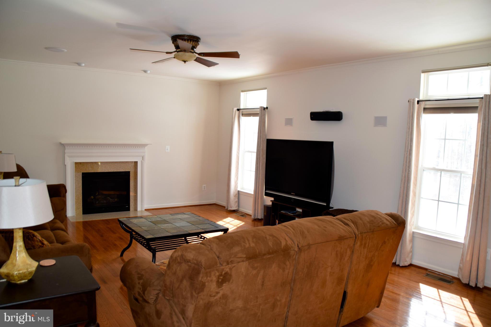 4551 Spring Run Road Warrenton, VA 20187 - Photo 15 of 30 Family Room