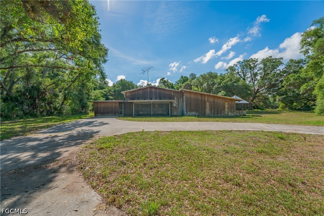 1040 Kirby Thompson Road Fort Denaud, FL 33935 - Photo 26 of 28