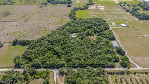 $775,000 | 1040 Kirby Thompson Road, Fort Denaud, FL 33935