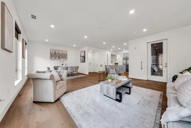 $1,399,000 | 769 Eppleton Lane, Unit 302, Foster City, CA 94404