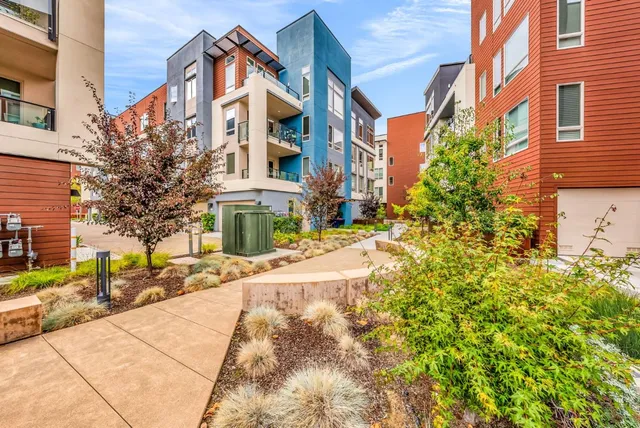 $1,399,000 | 769 Eppleton Lane, Unit 302, Foster City, CA 94404